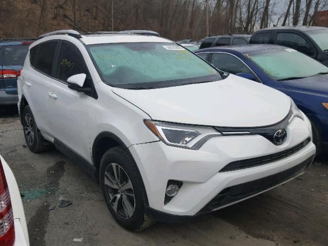 JTMWFREV2HJ127601 - 2017 TOYOTA RAV4 XLE WHITE photo 1