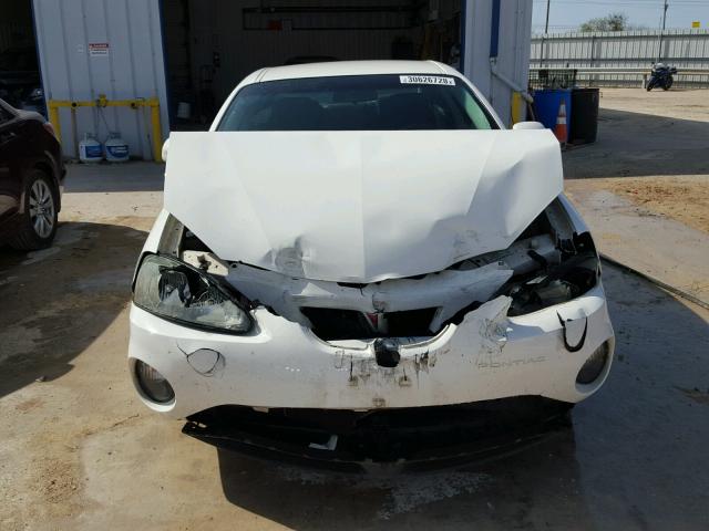 2G2WP552961154611 - 2006 PONTIAC GRAND PRIX WHITE photo 9