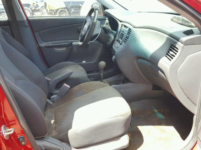 KNADH4A36A6594163 - 2010 KIA RIO LX Կարմիր լուսանկար 5