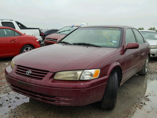 JT2BF22K3V0078421 - 1997 TOYOTA CAMRY LE MAROON photo 2