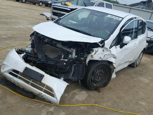 3N1CE2CP8GL398836 - 2016 NISSAN VERSA NOTE WHITE photo 2