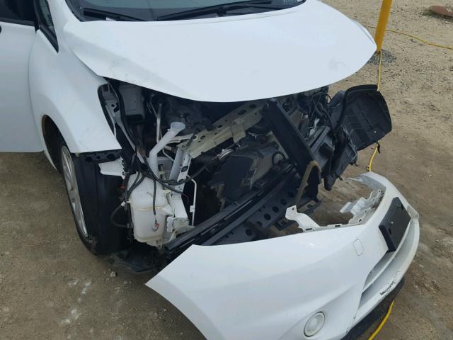 3N1CE2CP8GL398836 - 2016 NISSAN VERSA NOTE WHITE photo 7