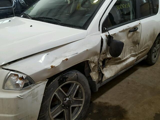 1J4FF47B39D221146 - 2009 JEEP COMPASS SP WHITE photo 9