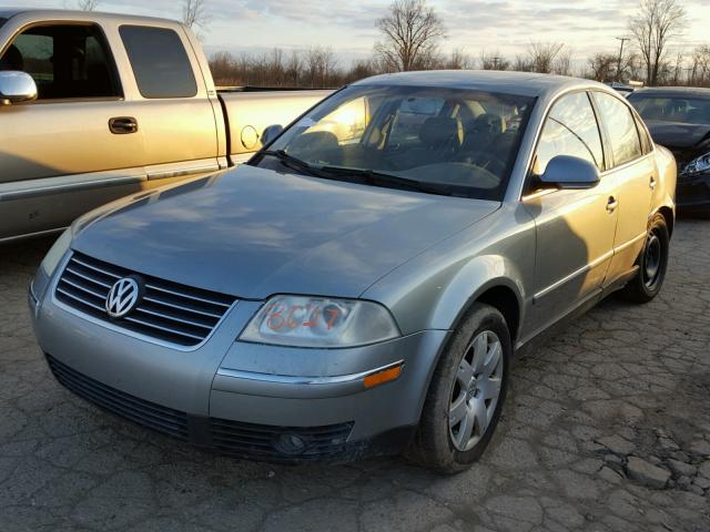 WVWAD63B45P059673 - 2005 VOLKSWAGEN PASSAT GLS GRAY photo 2