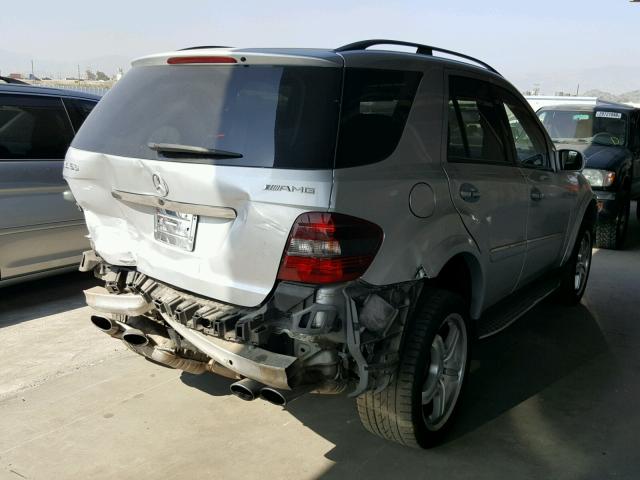 4JGBB77E17A214640 - 2007 MERCEDES-BENZ ML 63 AMG SILVER photo 4