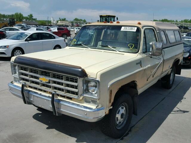 CKR247F370809 - 1977 CHEVROLET K20 BEIGE photo 2