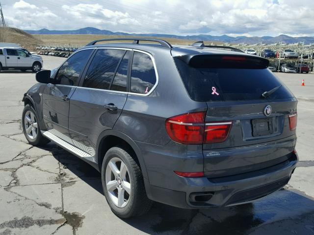 5UXZV8C50CL425928 - 2012 BMW X5 XDRIVE5 GRAY photo 3