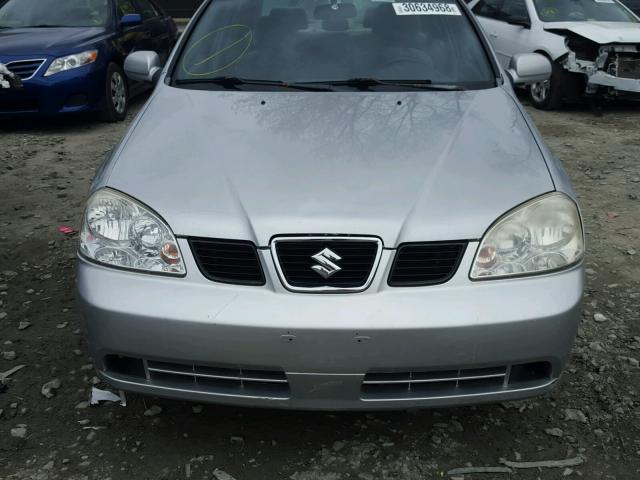 KL5JD52Z54K972680 - 2004 SUZUKI FORENZA S SILVER photo 9