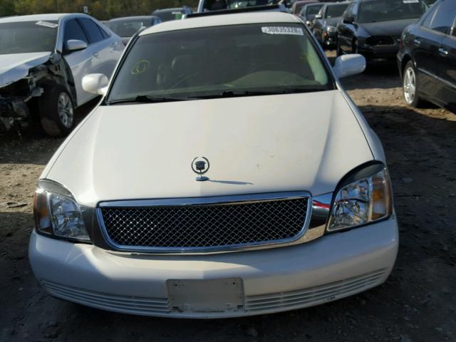 1G6KD54Y71U127657 - 2001 CADILLAC DEVILLE WHITE photo 9