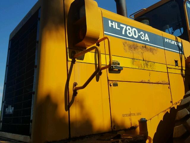 L60210008 - 2003 HYUNDAI PAYLOADER YELLOW photo 7