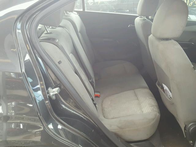 1G1JA5SH9E4209635 - 2014 CHEVROLET SONIC LS GRAY photo 6