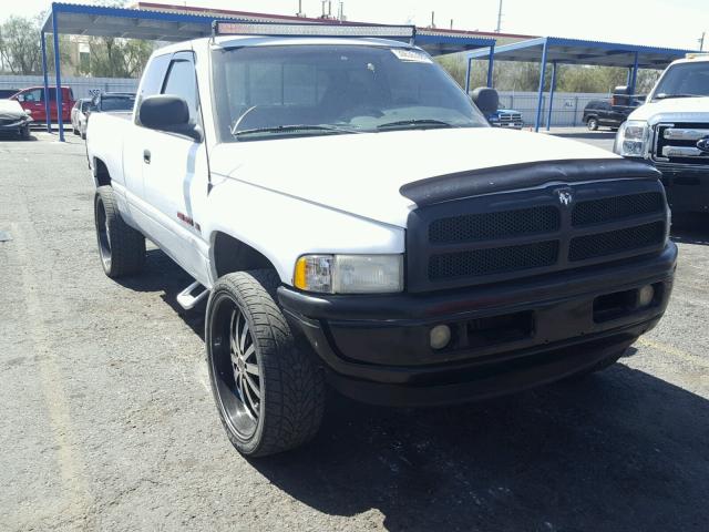 3B7HF12Z3WM215123 - 1998 DODGE RAM 1500 WHITE photo 1