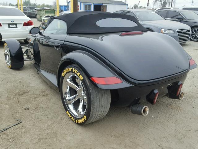 1P3EW65G1YV605477 - 2000 PLYMOUTH PROWLER BLACK photo 3