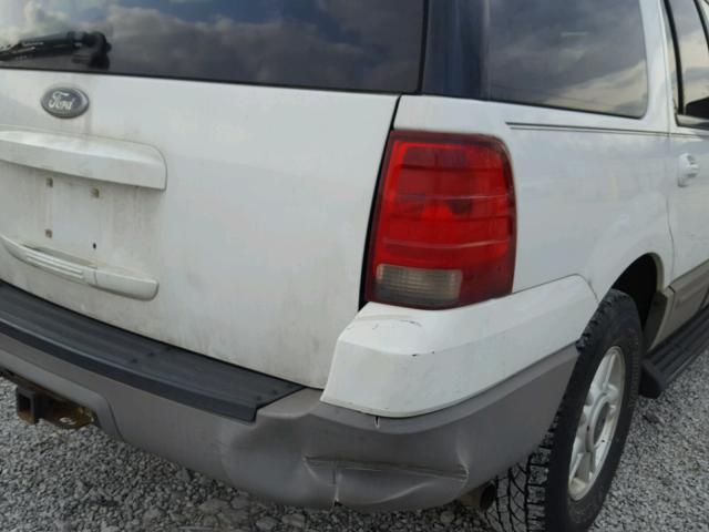 1FMRU15W03LA80123 - 2003 FORD EXPEDITION WHITE photo 9