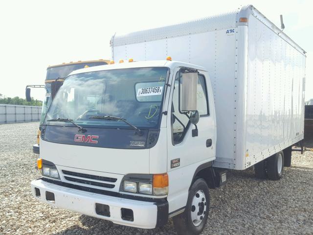 J8DC4B14947004123 - 2004 GMC W4500 W450 WHITE photo 2