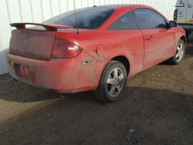 1G2AL15F677341665 - 2007 PONTIAC G5 RED photo 4