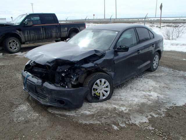 3VW1K7AJ8DM445438 - 2013 VOLKSWAGEN JETTA BASE 灰色 照片 2