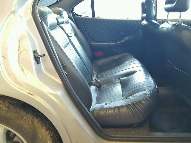 1G2WR5213XF344923 - 1999 PONTIAC GRAND PRIX SILVER photo 6