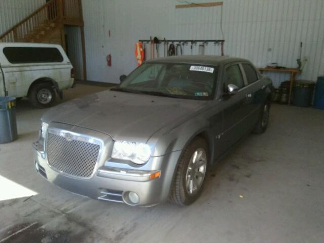 2C3LA63H86H376940 - 2006 CHRYSLER 300C GRAY photo 2