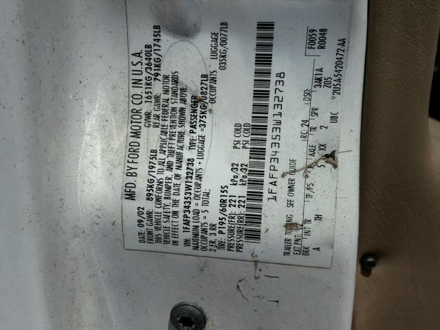 1FAFP34353W132738 - 2003 FORD FOCUS SE C WHITE photo 10