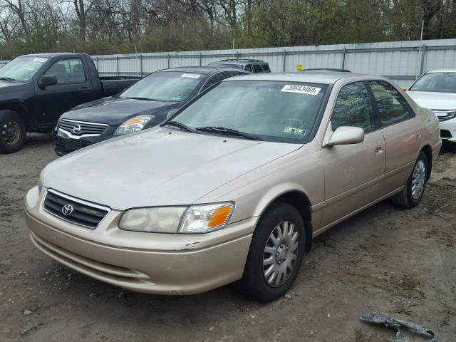 4T1BG22K31U034664 - 2001 TOYOTA CAMRY CE BEIGE photo 2