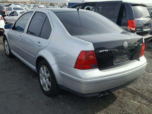 3VWTH69MX2M075946 - 2002 VOLKSWAGEN JETTA GLX SILVER photo 3