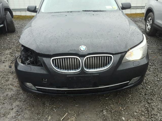 WBANV13508CZ52279 - 2008 BMW 528 XI BLACK photo 7