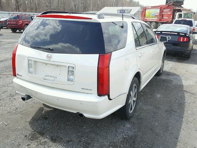 1GYEE63A340151087 - 2004 CADILLAC SRX WHITE photo 4