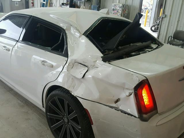 2C3CCABG2GH269860 - 2016 CHRYSLER 300 S WHITE photo 10