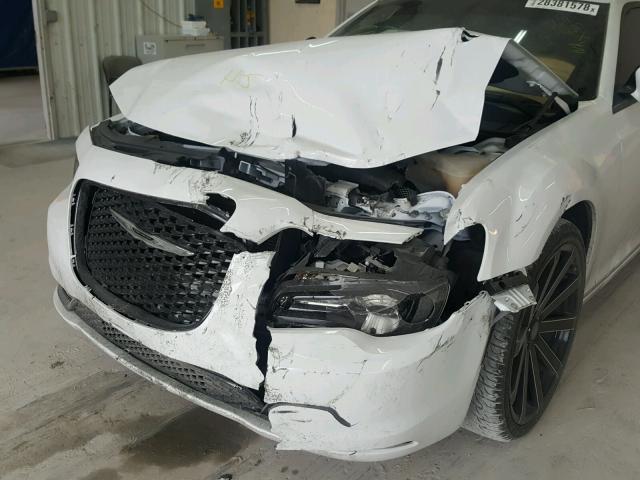 2C3CCABG2GH269860 - 2016 CHRYSLER 300 S WHITE photo 9