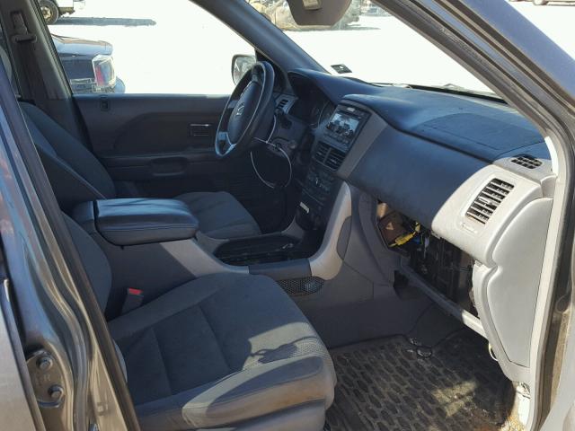 5FNYF18358B014091 - 2008 HONDA PILOT SE GRAY photo 5