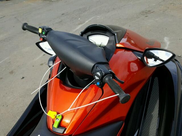 USKAW90101L516 - 2016 KAWASAKI JET SKI TWO TONE photo 5