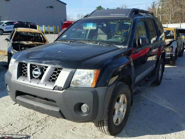 5N1AN08W15C654070 - 2005 NISSAN XTERRA OFF BLACK photo 2