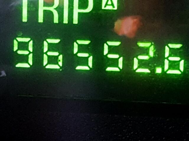 1LNHM87A92Y687869 - 2002 LINCOLN LS SILVER photo 8