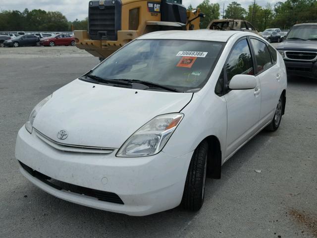 JTDKB20UX53066384 - 2005 TOYOTA PRIUS WHITE photo 2