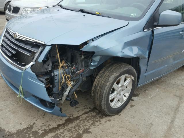 2A4RR5D11AR309202 - 2010 CHRYSLER TOWN & COU BLUE photo 9