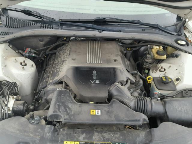 1LNHM87A44Y625010 - 2004 LINCOLN LS 奶油色 照片 7