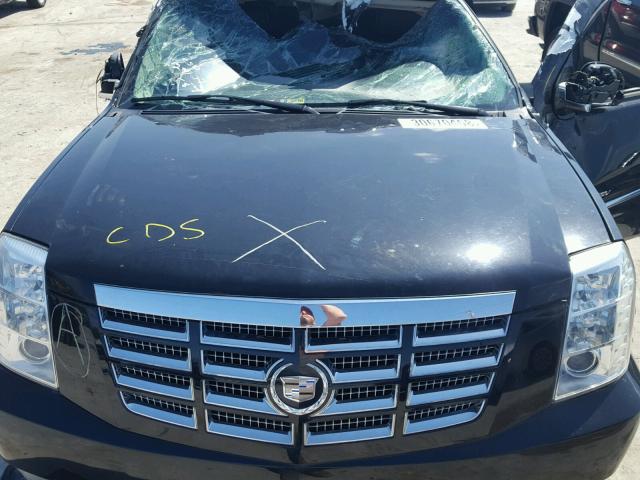 1GYFK66838R143059 - 2008 CADILLAC ESCALADE E BLACK photo 7