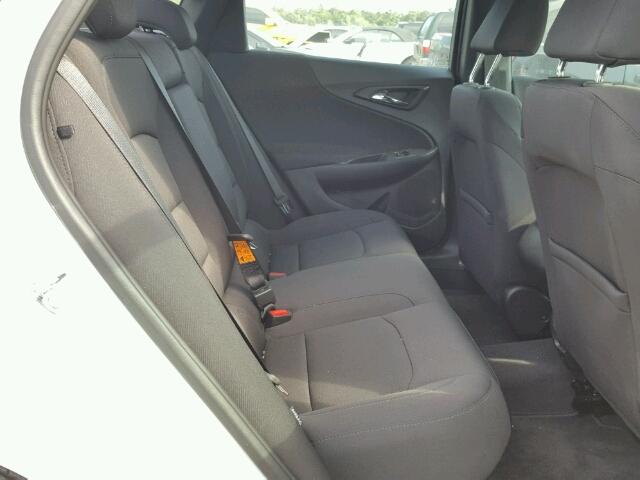 1G1ZB5ST7HF228150 - 2017 CHEVROLET MALIBU LS თეთრი ფოტო 6