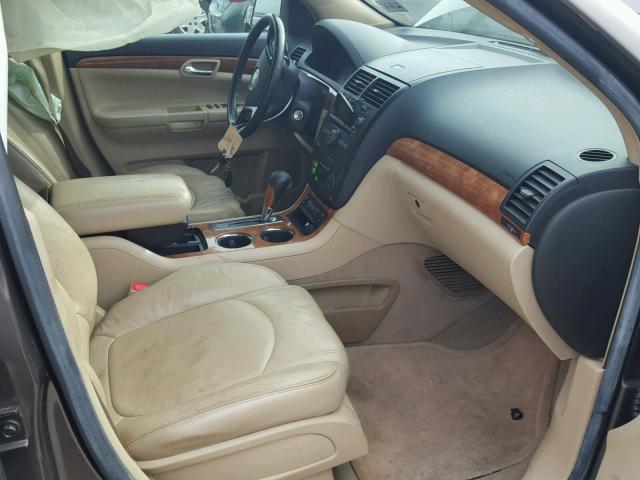 5GZER23798J269571 - 2008 SATURN OUTLOOK XR ოქროსფერი ფოტო 5