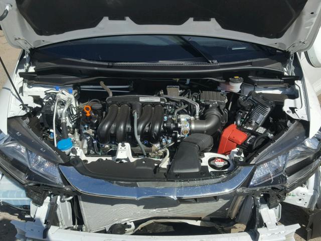 3HGGK5H41JM730433 - 2018 HONDA FIT LX WHITE photo 7