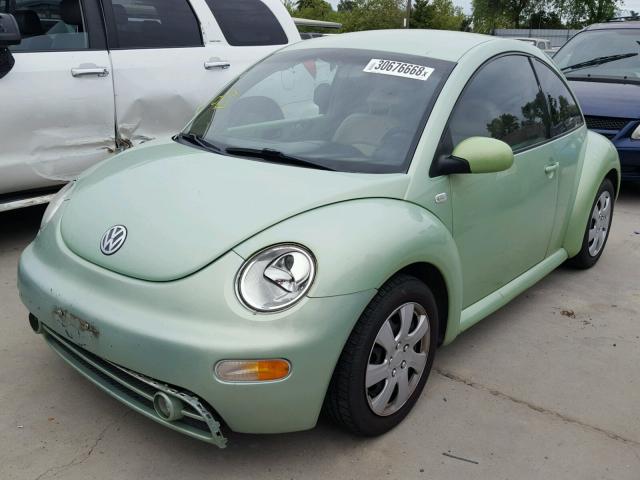 3VWCK21C21M464723 - 2001 VOLKSWAGEN NEW BEETLE GREEN photo 2