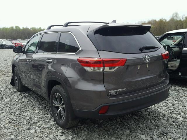 5TDBZRFH4HS444619 - 2017 TOYOTA HIGHLANDER GRAY photo 3