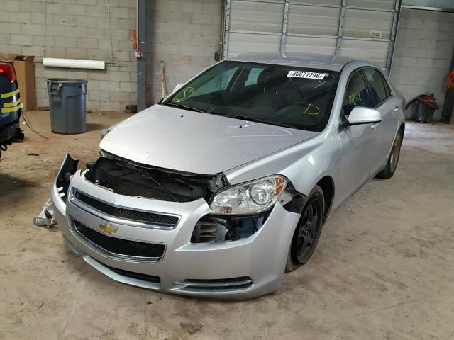 1G1ZC5E0XAF319174 - 2010 CHEVROLET MALIBU 1LT 银色 照片 2
