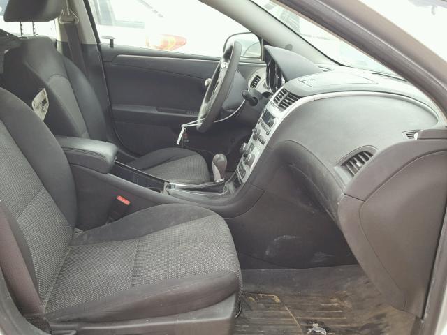 1G1ZC5E0XAF319174 - 2010 CHEVROLET MALIBU 1LT 银色 照片 5