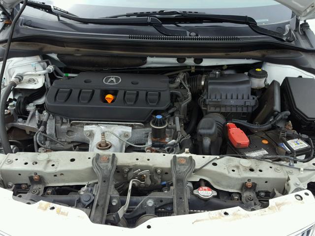 19VDE1F3XFE000803 - 2015 ACURA ILX 20 WHITE photo 7