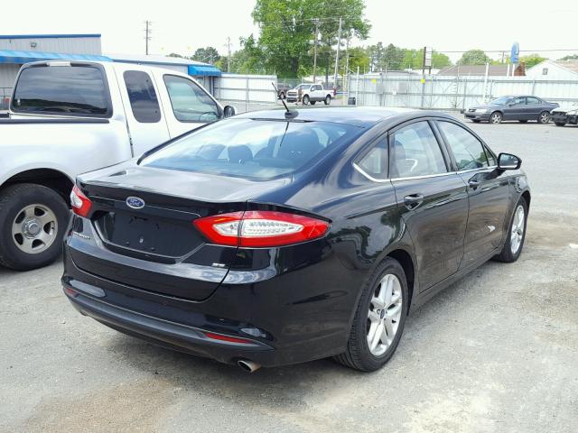 3FA6P0H74GR205473 - 2016 FORD FUSION SE BLACK photo 4