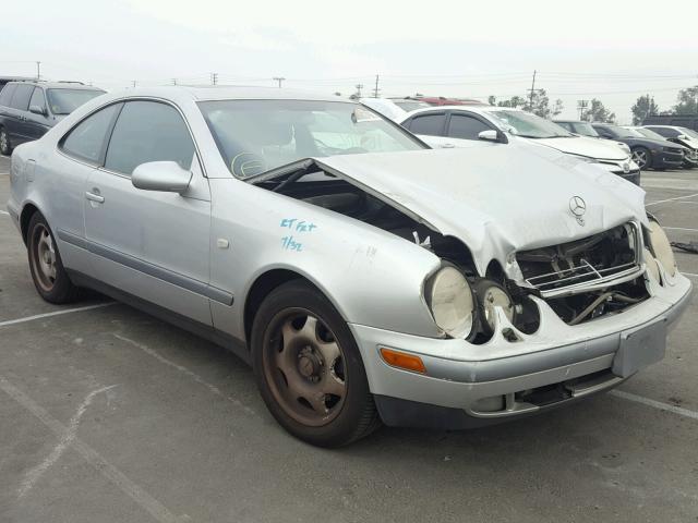 WDBLJ65GXXF092999 - 1999 MERCEDES-BENZ CLK 320 SILVER photo 1