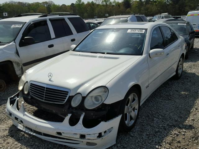 WDBUF70J83A160366 - 2003 MERCEDES-BENZ E 500 WHITE photo 2