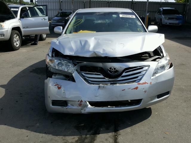 4T1BE46K27U501965 - 2007 TOYOTA CAMRY NEW SILVER photo 9